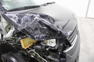 Volkswagen Transporter T6 picture 25