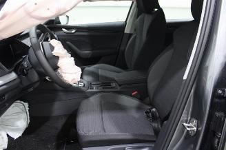 Skoda Octavia  picture 10