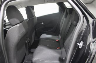 Peugeot 308  picture 11