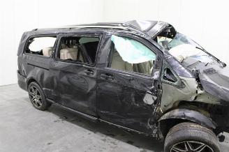 Mercedes V-klasse V 300 picture 9