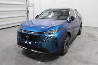 demontáž osobní automobily Peugeot 3008  