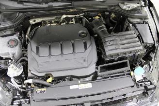 Volkswagen Golf  picture 14