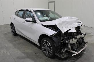 BMW 1-serie 116 picture 2