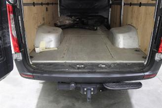 Mercedes Sprinter  picture 16