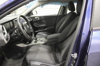 BMW 1-serie 118 picture 10