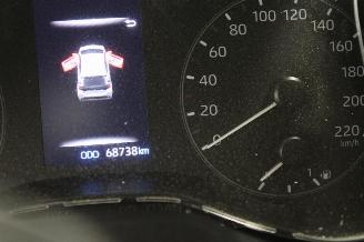 Toyota Yaris  picture 10