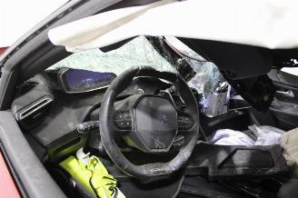 Peugeot 2008  picture 11