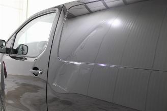 Opel Vivaro  picture 9