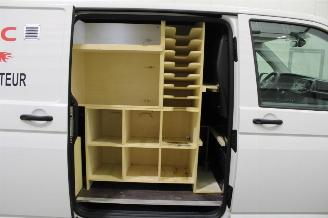 Volkswagen Transporter T6 picture 20