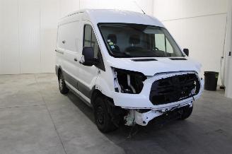 Ford Transit  picture 2