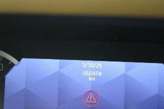 Land Rover Defender  picture 13