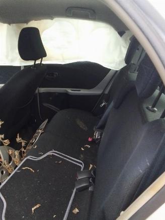 Toyota Yaris  picture 9