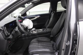 Renault Austral  picture 10