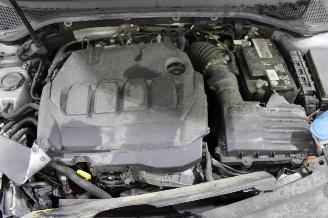 Volkswagen Passat  picture 16