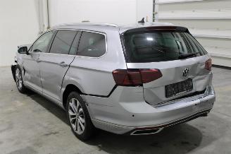 Volkswagen Passat  picture 4