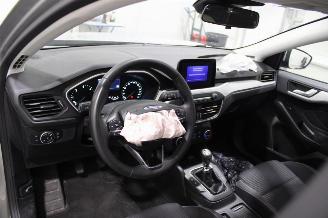 Ford Focus  picture 7