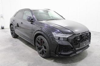 krockskadad bil auto Audi RS Q8 2022/3