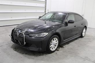 Voiture accidenté BMW i4  2024/1