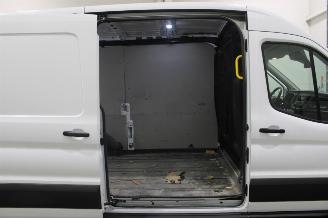 Ford Transit  picture 17