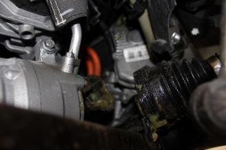 Peugeot 208  picture 17