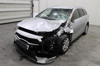 Auto incidentate Kia Cee d cee'd 2023/4