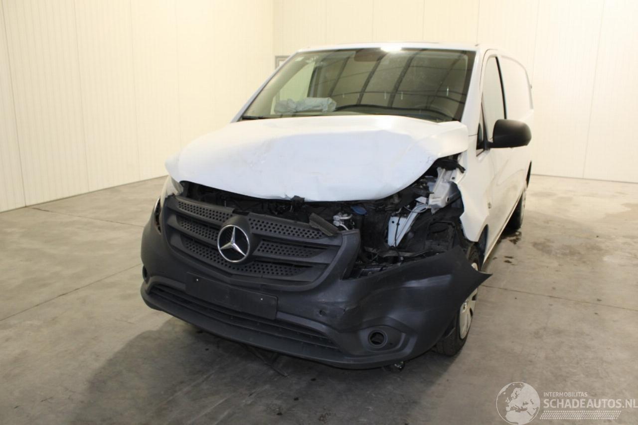 Mercedes Vito 