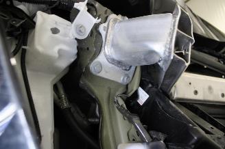 Peugeot 208  picture 18