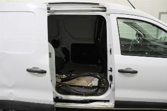 Renault Express  picture 20