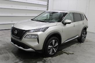 Unfallwagen Nissan X-Trail  2023/8
