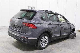 Volkswagen Tiguan  picture 3