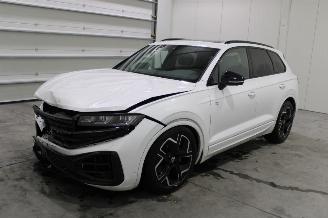 skadebil auto Volkswagen Touareg  2024/6