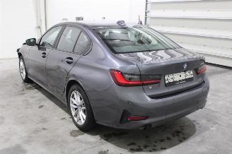 BMW 3-serie 320 picture 4