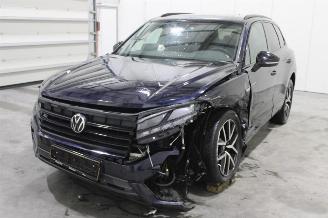 skadebil auto Volkswagen Touareg  2022/3