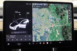 Tesla Model 3  picture 15