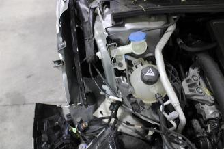 Peugeot 308  picture 21