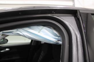 Alfa Romeo Giulia  picture 21