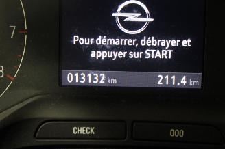 Opel Crossland X picture 12