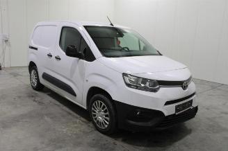Toyota ProAce CITY picture 2