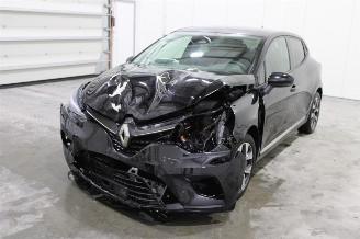 uszkodzony samochody osobowe Renault Clio  2021/8