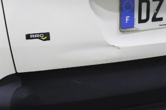 Renault Captur  picture 9