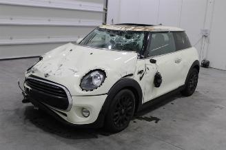 Coche accidentado Mini Cooper  2018/6