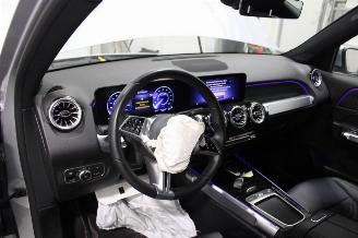 Mercedes EQB  picture 8