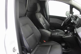 Nissan Townstar  picture 11