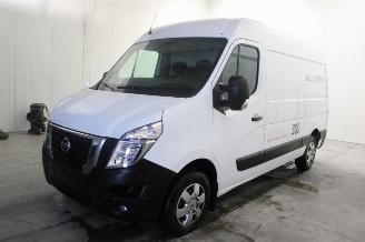 uszkodzony samochody osobowe Nissan Interstar  2024/5