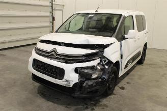 uszkodzony samochody osobowe Citroën Berlingo  2021/5