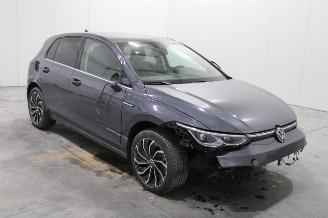 Volkswagen Golf  picture 2