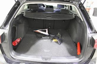 Volkswagen Golf  picture 20