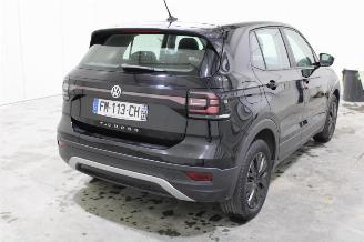 Volkswagen T-Cross  picture 3