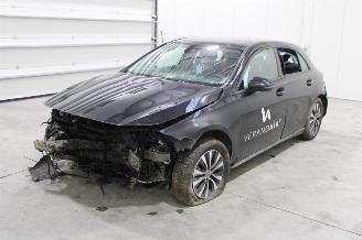 demontáž osobní automobily Mercedes A-klasse A 180 2020/10