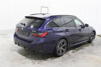 BMW 3-serie 320 picture 3
